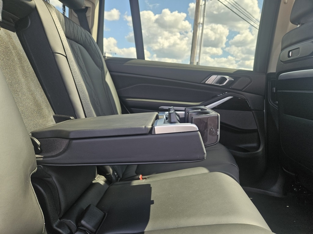 2025 Bmw X7 xDrive40i photo 23