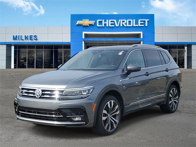 2021 Volkswagen Tiguan SEL Premium R-Line photo 3