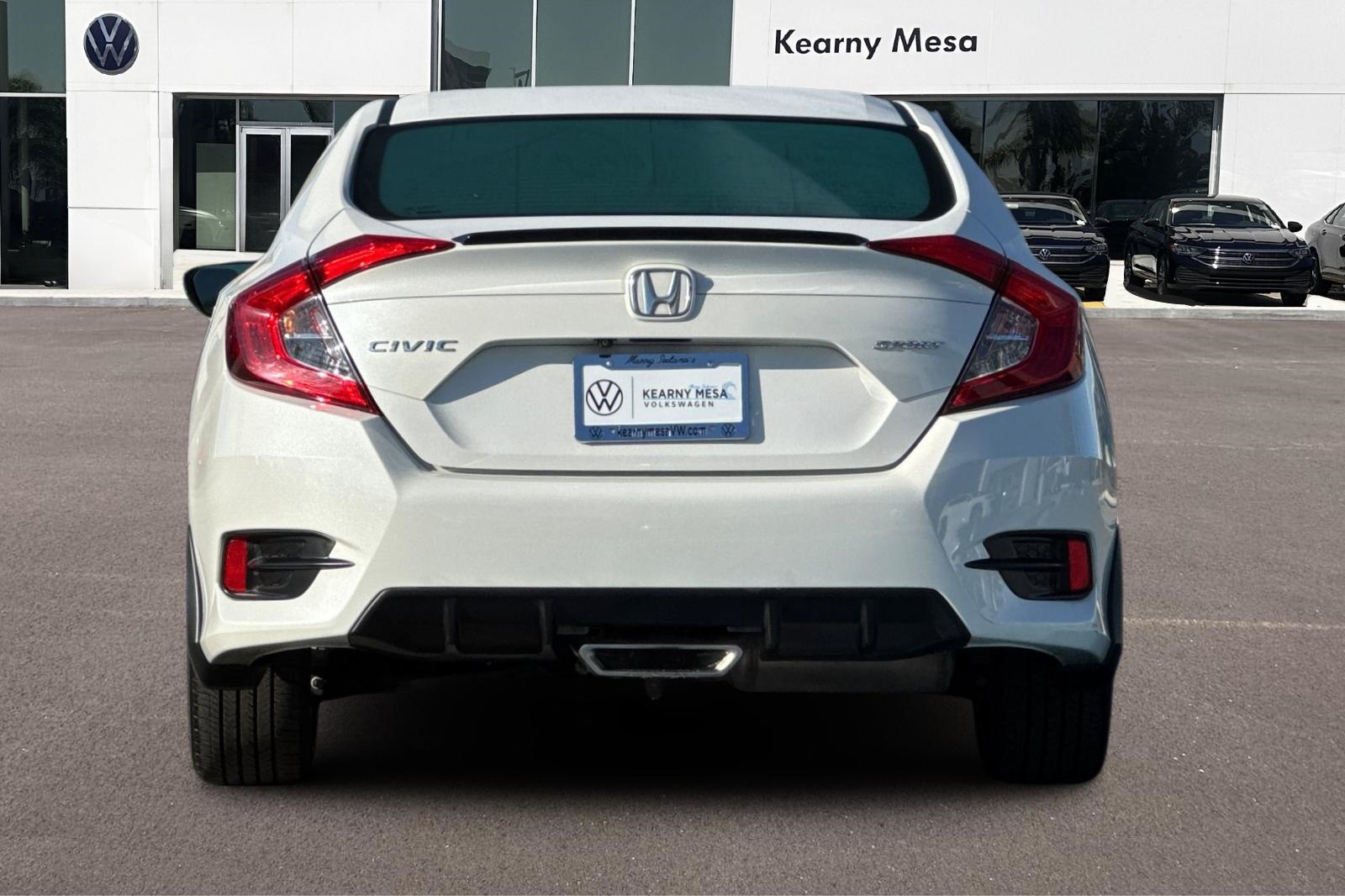 2019 Honda Civic Sport photo 4
