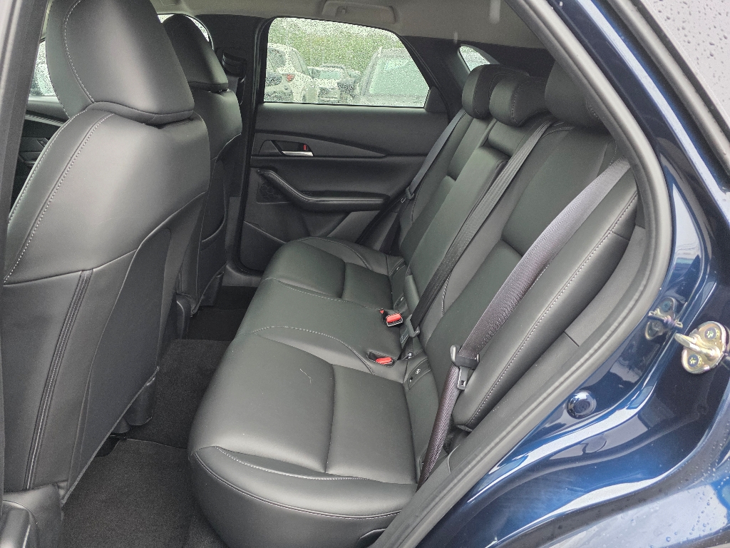2025 Mazda CX-30 2.5 S Preferred photo 10