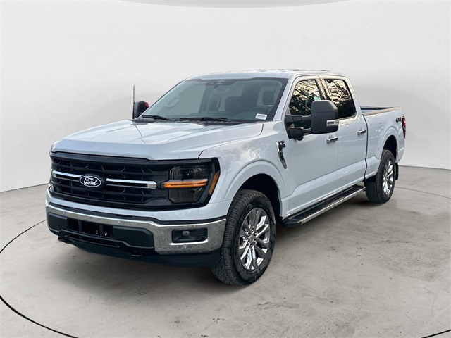 2025 Ford F-150 XLT's photo
