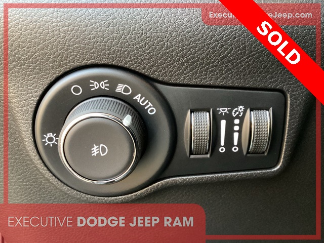 2025 Jeep Compass Limited photo 6