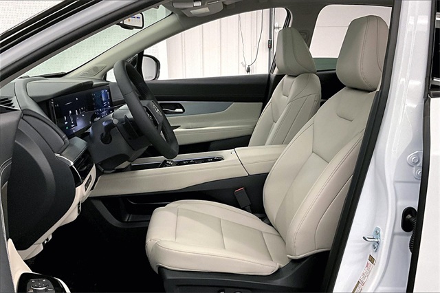 2025 Nissan Murano SL photo 9