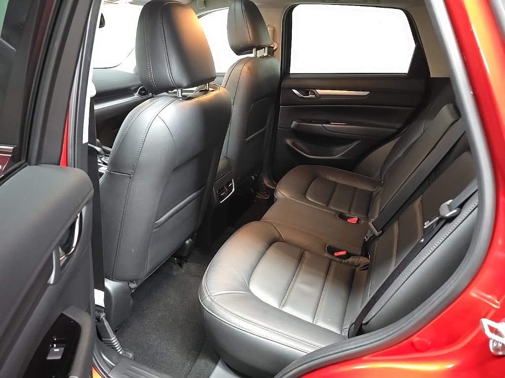 2023 Mazda CX-5 2.5 S Preferred photo 31