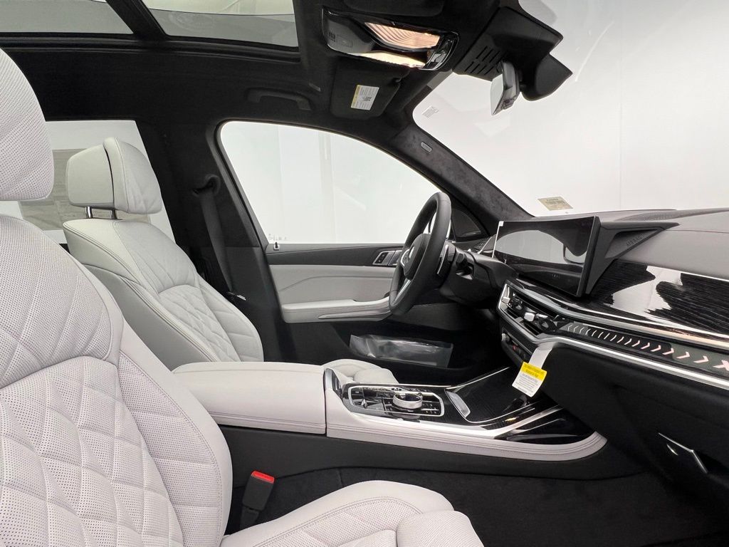 2026 Bmw X7 xDrive40i photo 6