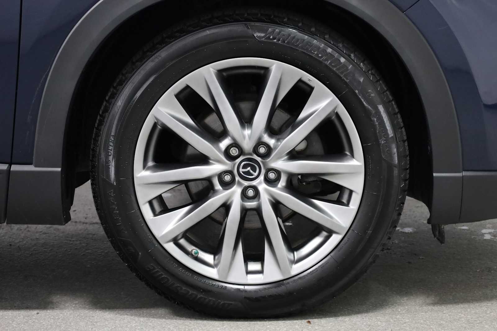 2018 Mazda CX-9 Grand Touring photo 11