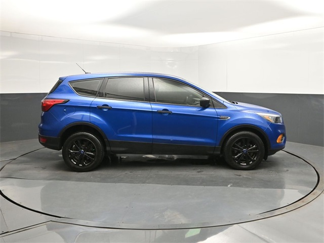 2019 Ford Escape S photo 22