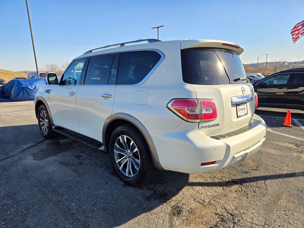 2018 Nissan Armada SL photo 4
