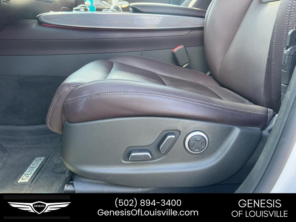 2022 Genesis GV70 2.5T photo 2