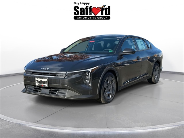 2025 Kia K4 LX's photo