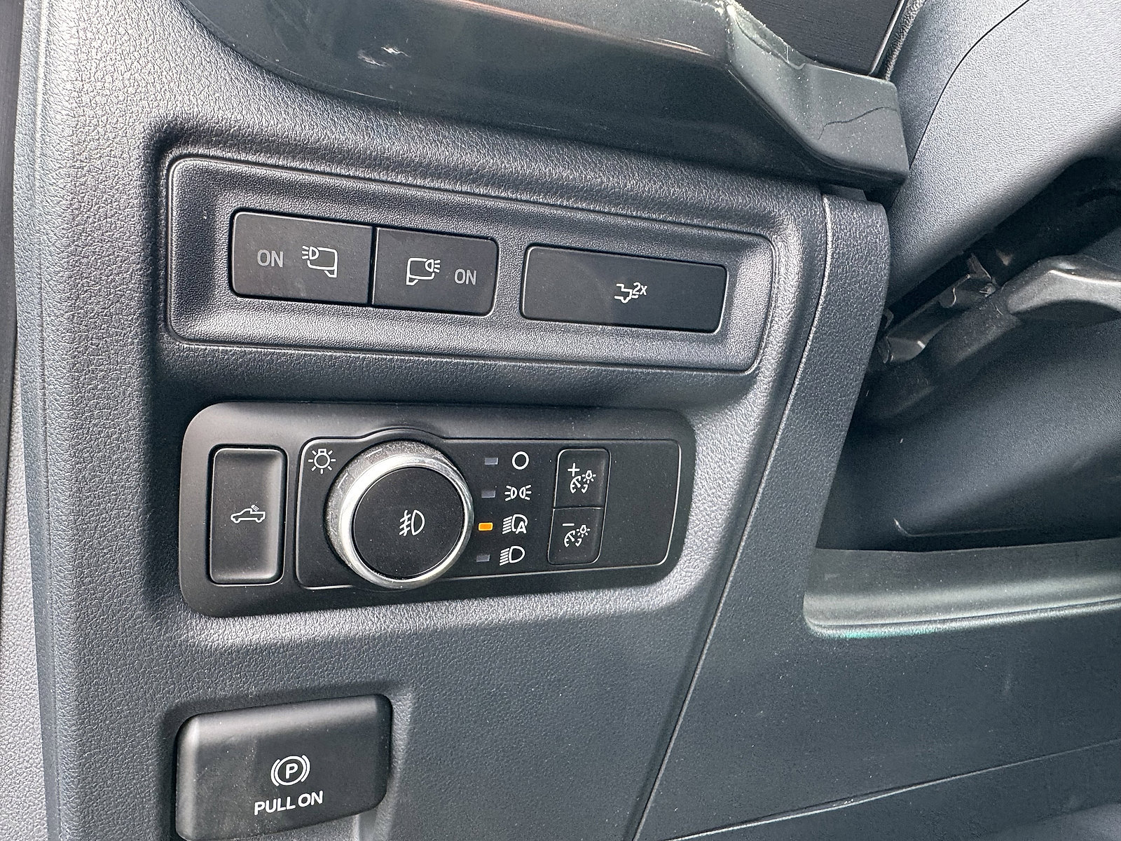 2023 Ford F-150 Tremor photo 18