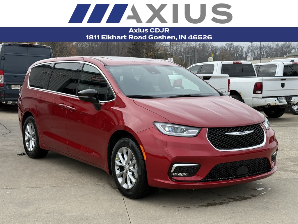 2026 Chrysler Pacifica Limited's photo