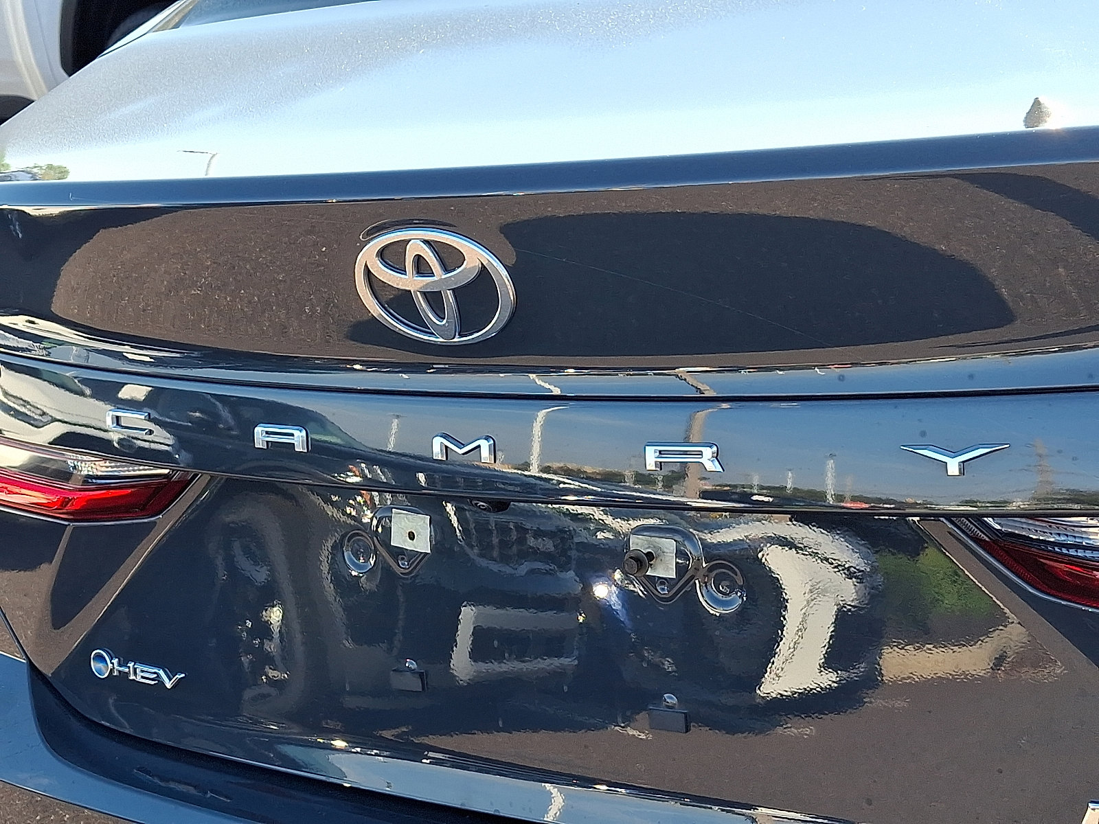 2025 Toyota Camry LE photo 25