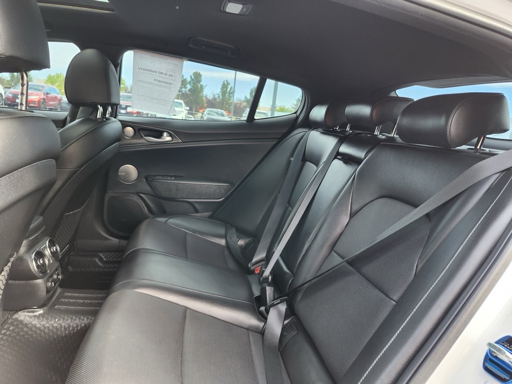 2020 Kia Stinger GT1 photo 18