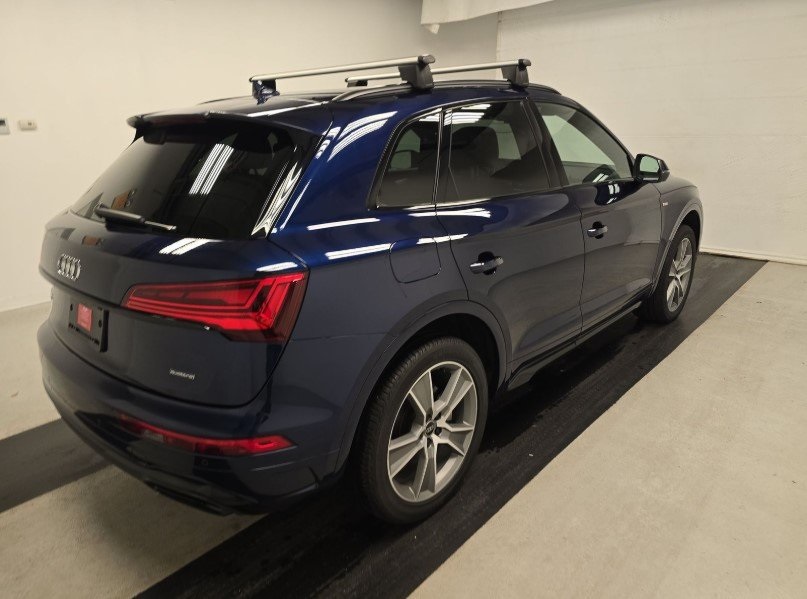 2025 Audi Q5 45 S line Premium photo 3