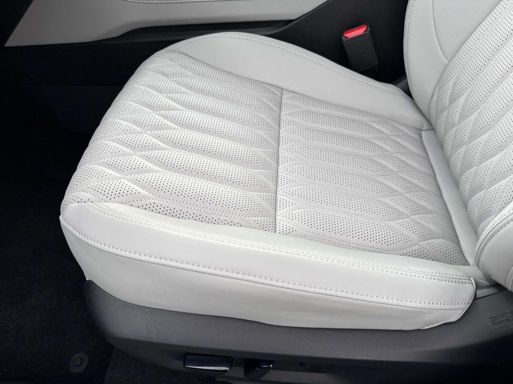 2025 Mitsubishi Outlander SEL GT photo 22
