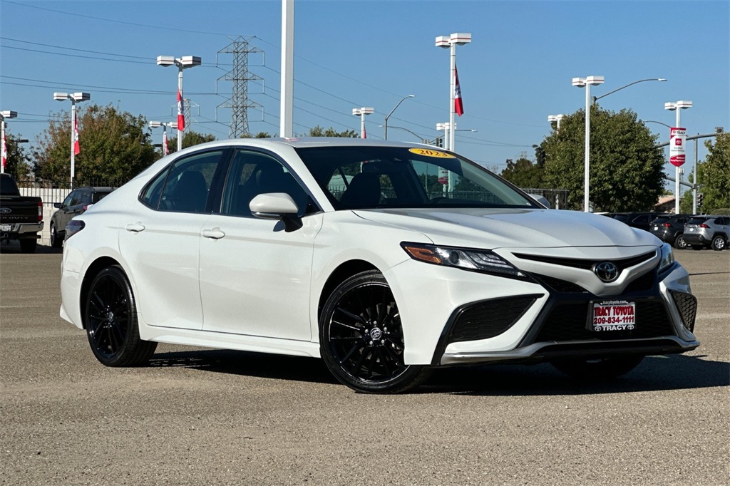 2023 Toyota Camry XSE photo 2