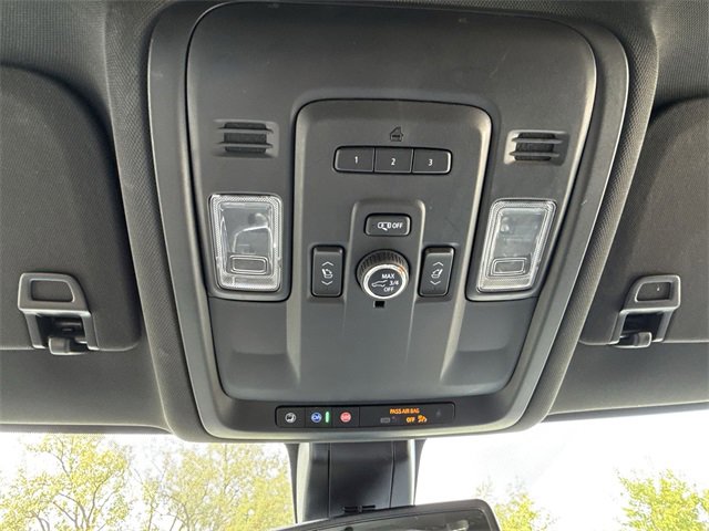 2021 Chevrolet Tahoe RST photo 17