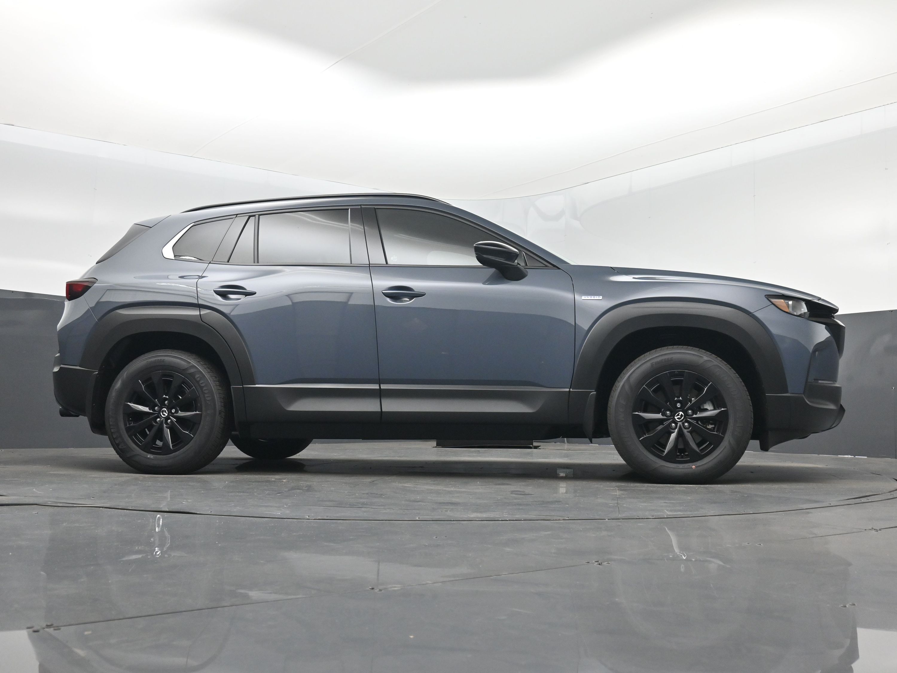2025 Mazda CX-50 Premium photo 24