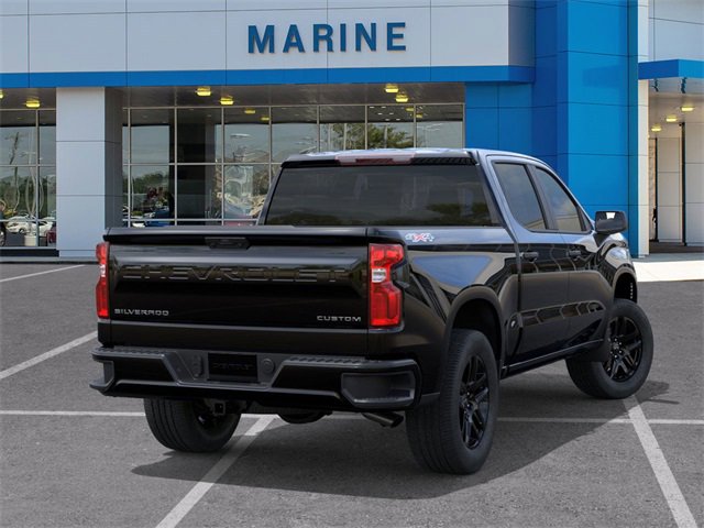2026 Chevrolet Silverado 1500 Custom photo 3