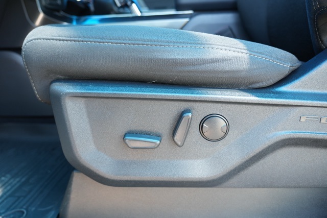 2023 Ford F-150 XLT photo 18