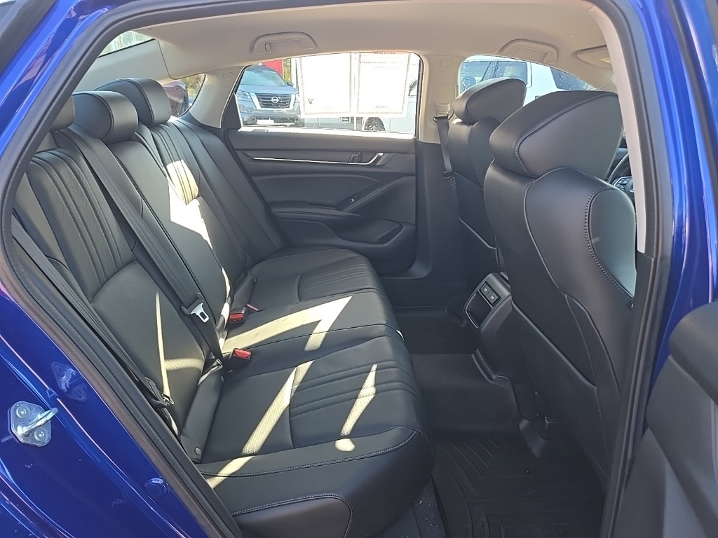 2022 Honda Accord Sport SE photo 27