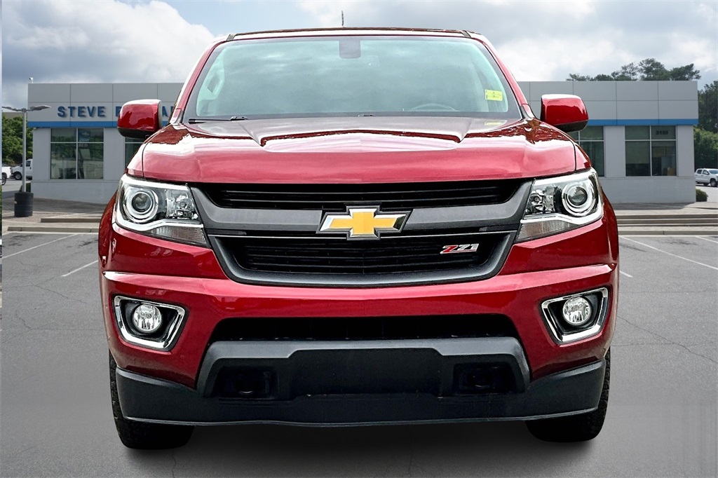 2018 Chevrolet Colorado Z71 photo 2