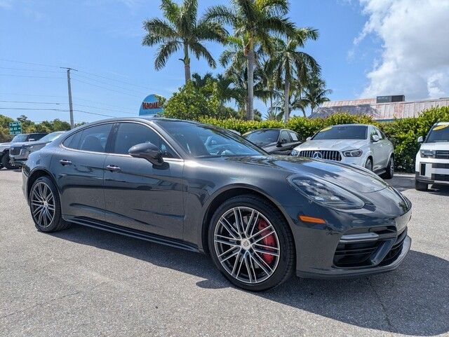 2017 Porsche Panamera Turbo photo 8