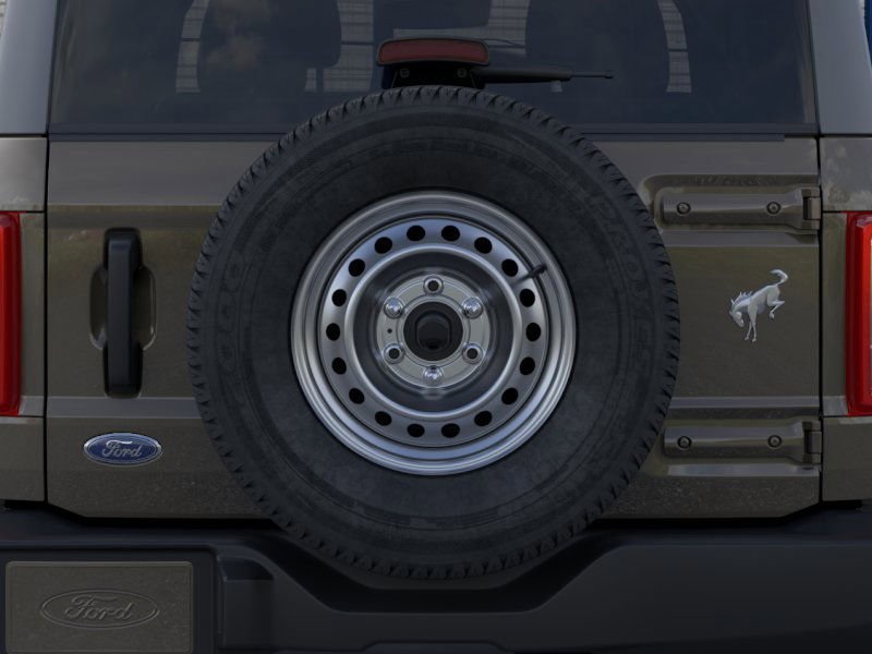 2025 Ford Bronco Base photo 21