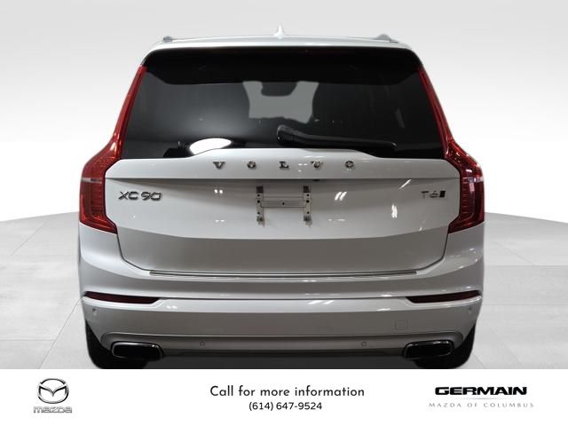 2020 Volvo XC90 T6 Momentum photo 6