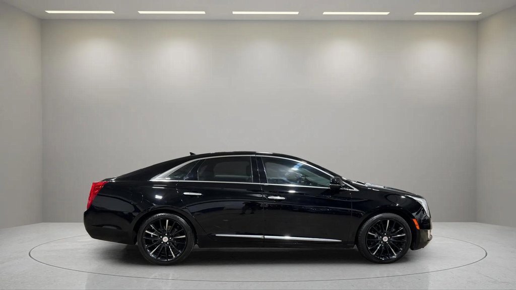 2014 Cadillac XTS Premium photo 4