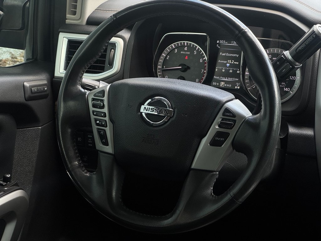 2017 Nissan Titan SL photo 15
