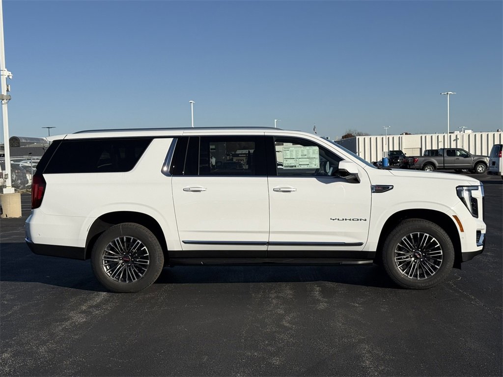 2026 GMC YUKON XL - Image 8