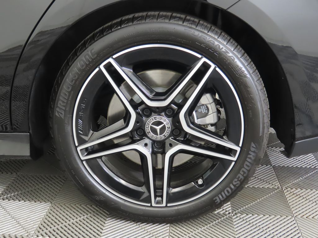 2025 Mercedes Benz CLA 250 photo 31