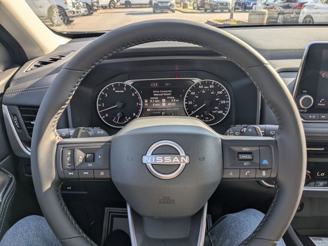 2026 Nissan Rogue SV photo 14