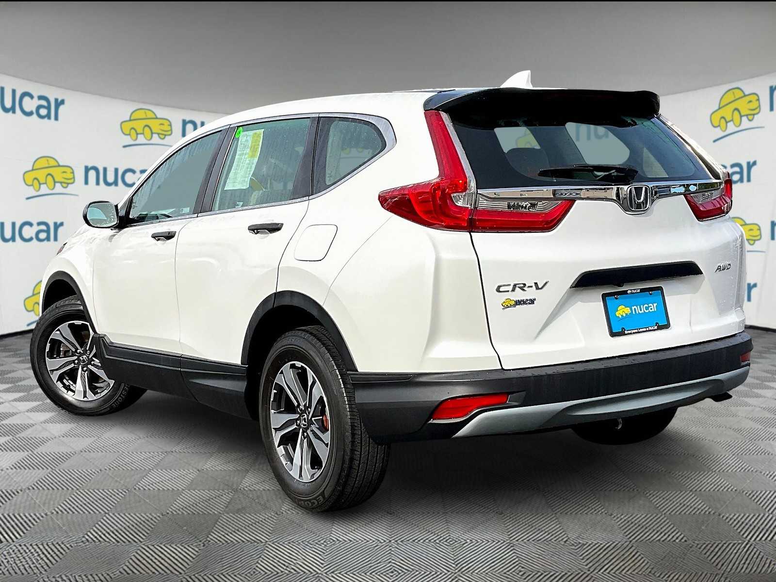 2019 Honda CR-V LX photo 4