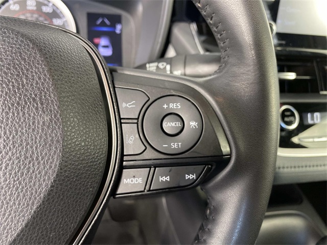 2022 Toyota Corolla SE photo 14