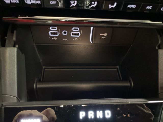 2025 Jeep Grand Cherokee Limited photo 28