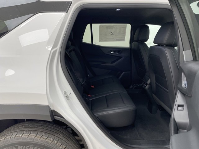 2026 Chevrolet Equinox LT photo 12