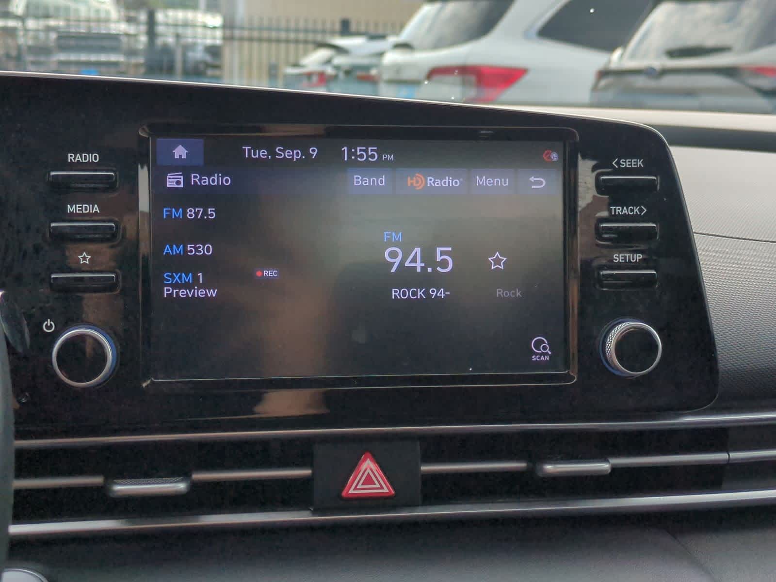 2022 Hyundai Elantra SEL Convenience photo 27