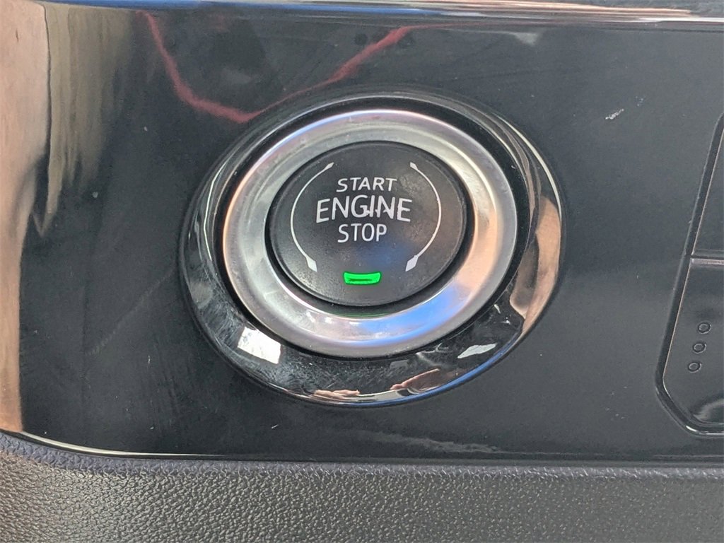 2024 Gmc Sierra 1500 SLE photo 29