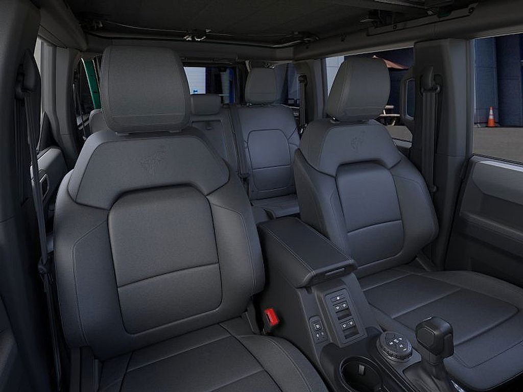2025 Ford Bronco Big Bend photo 9