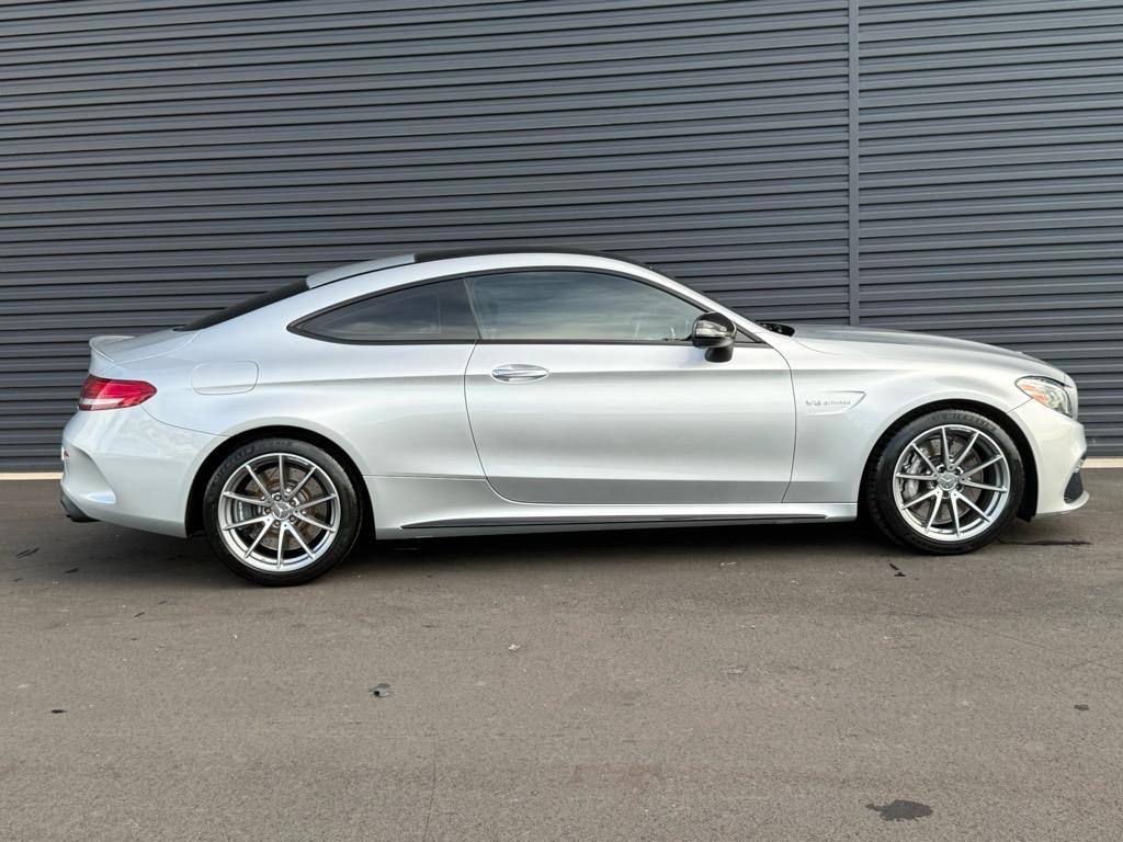 2018 Mercedes Benz C AMG 63 photo 31