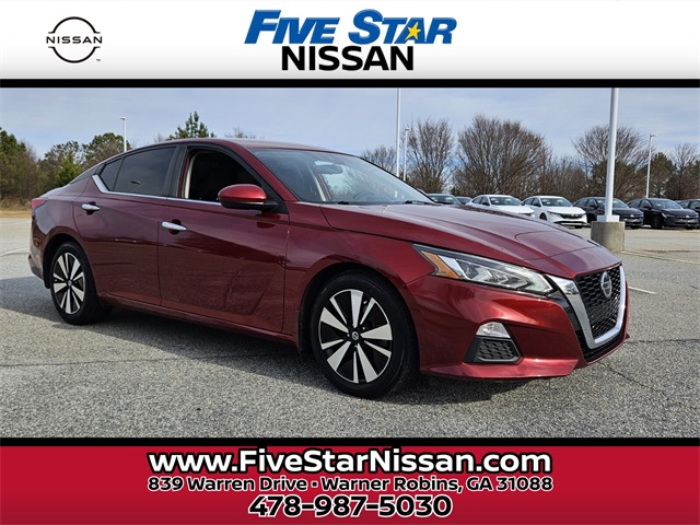 2022 Nissan Altima SV