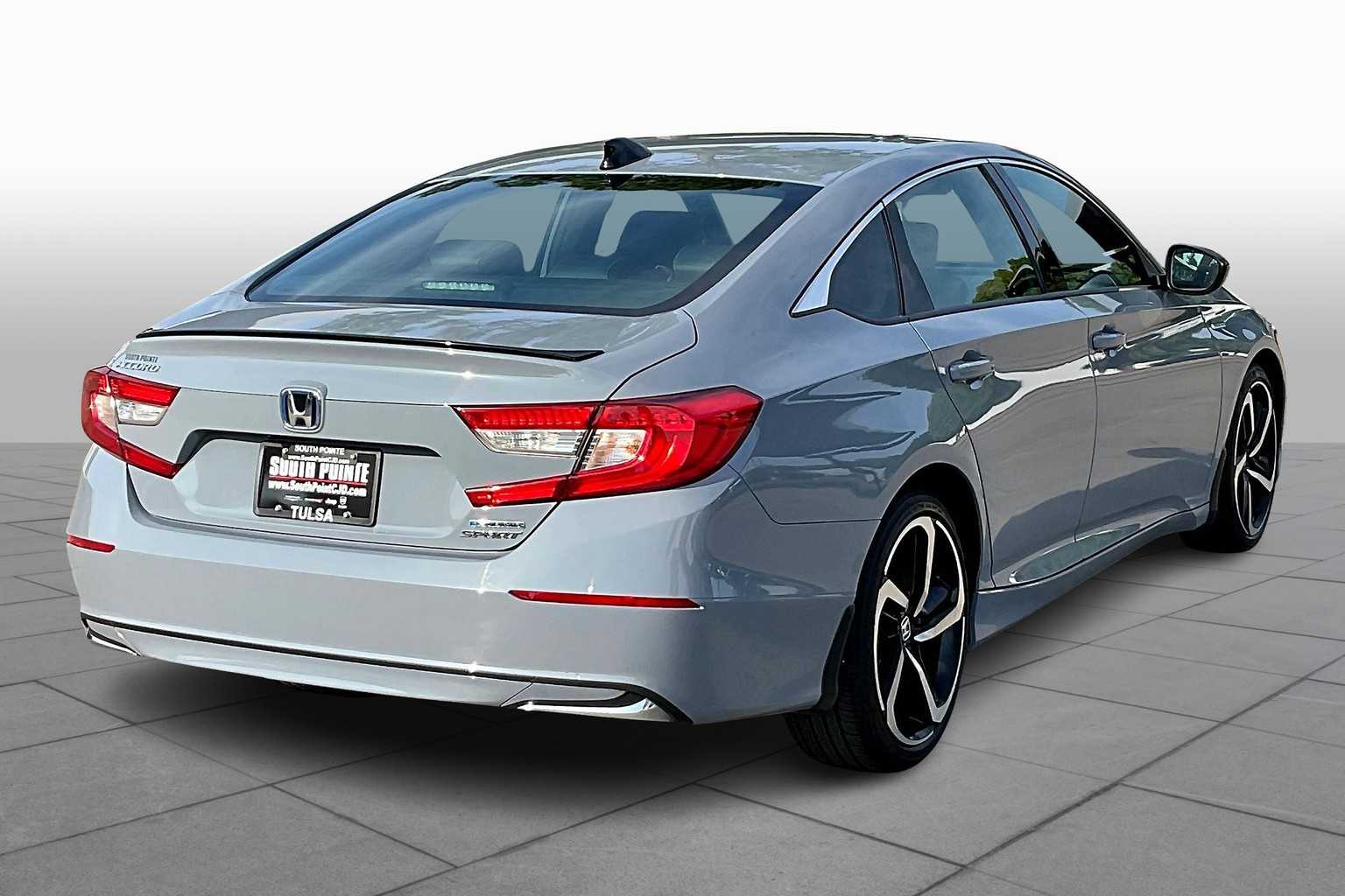 2022 Honda Accord Hybrid Sport photo 12