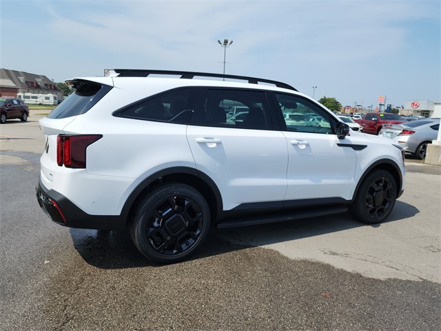 2026 Kia Sorento X-Line SX photo 2