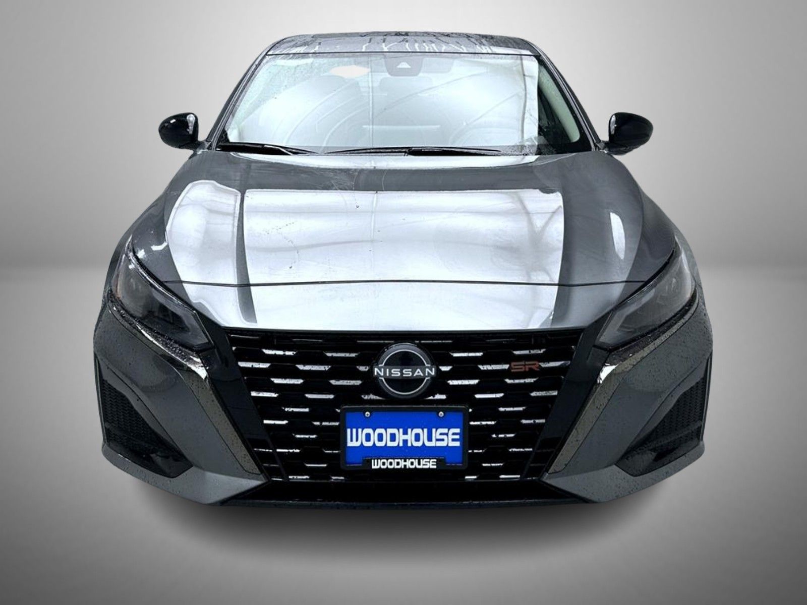 2025 Nissan Altima 2.5 SR photo 2