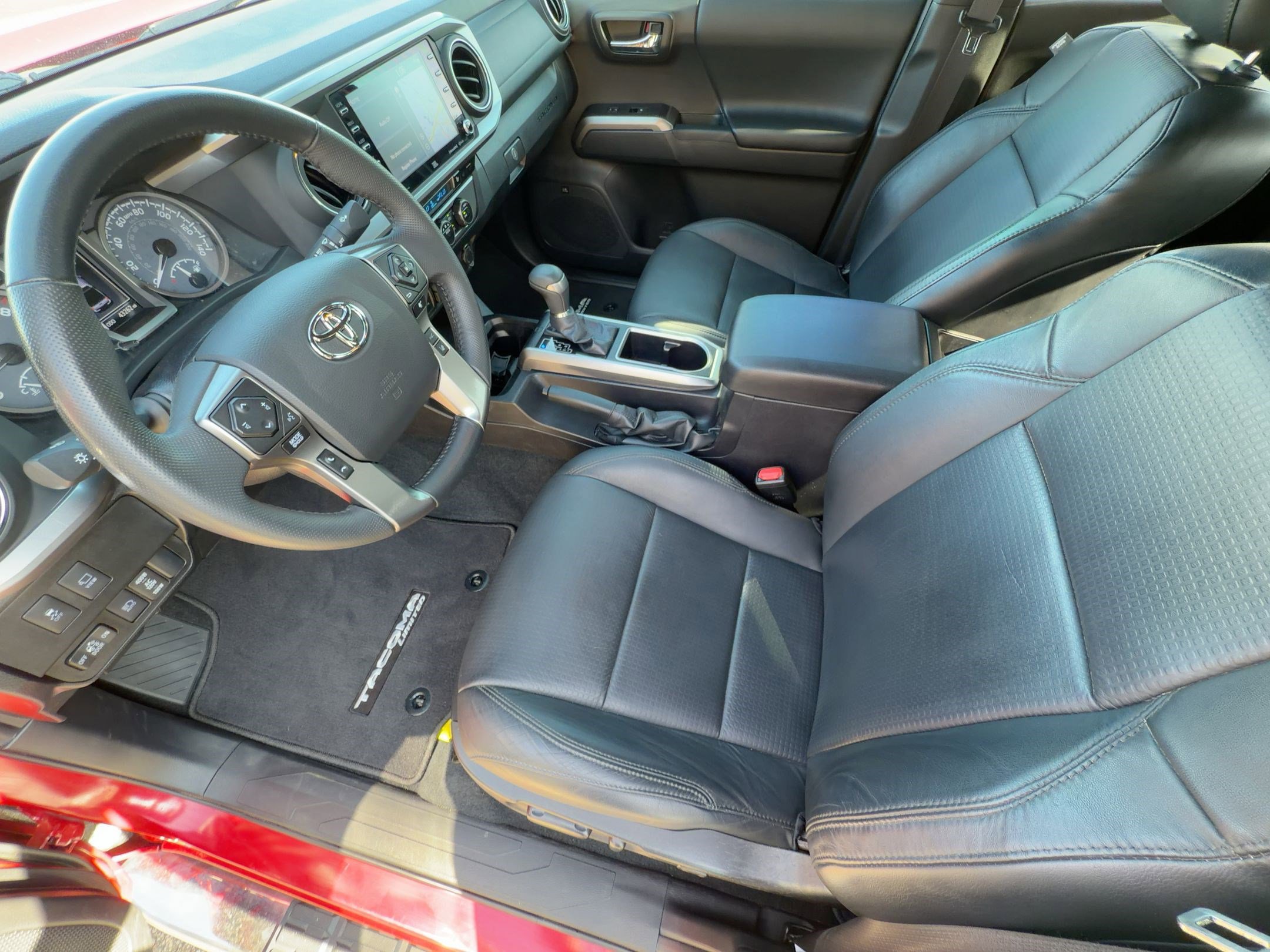 2023 Toyota Tacoma Limited photo 4