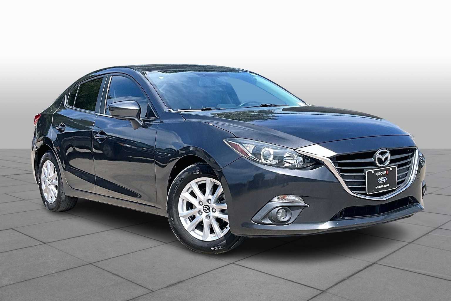 2016 Mazda Mazda3 Touring photo 3