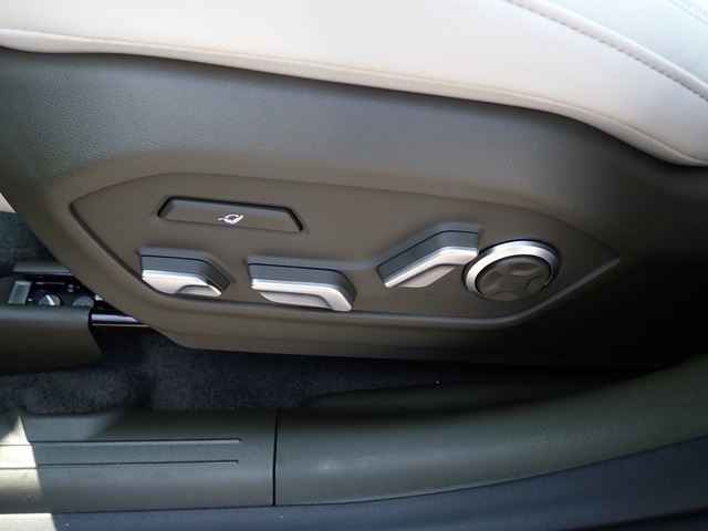 2025 Hyundai Santa Fe Calligraphy photo 14